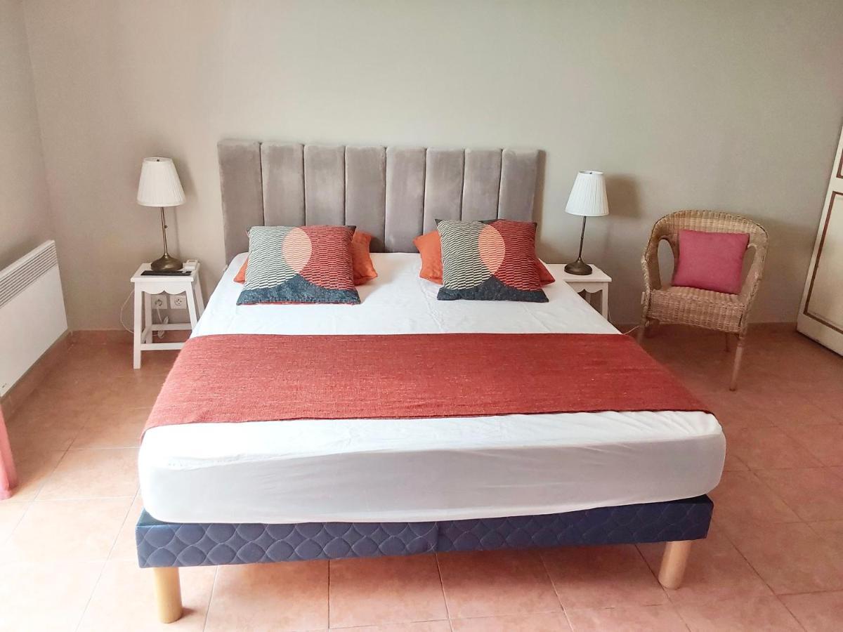 Romuald Apartment
